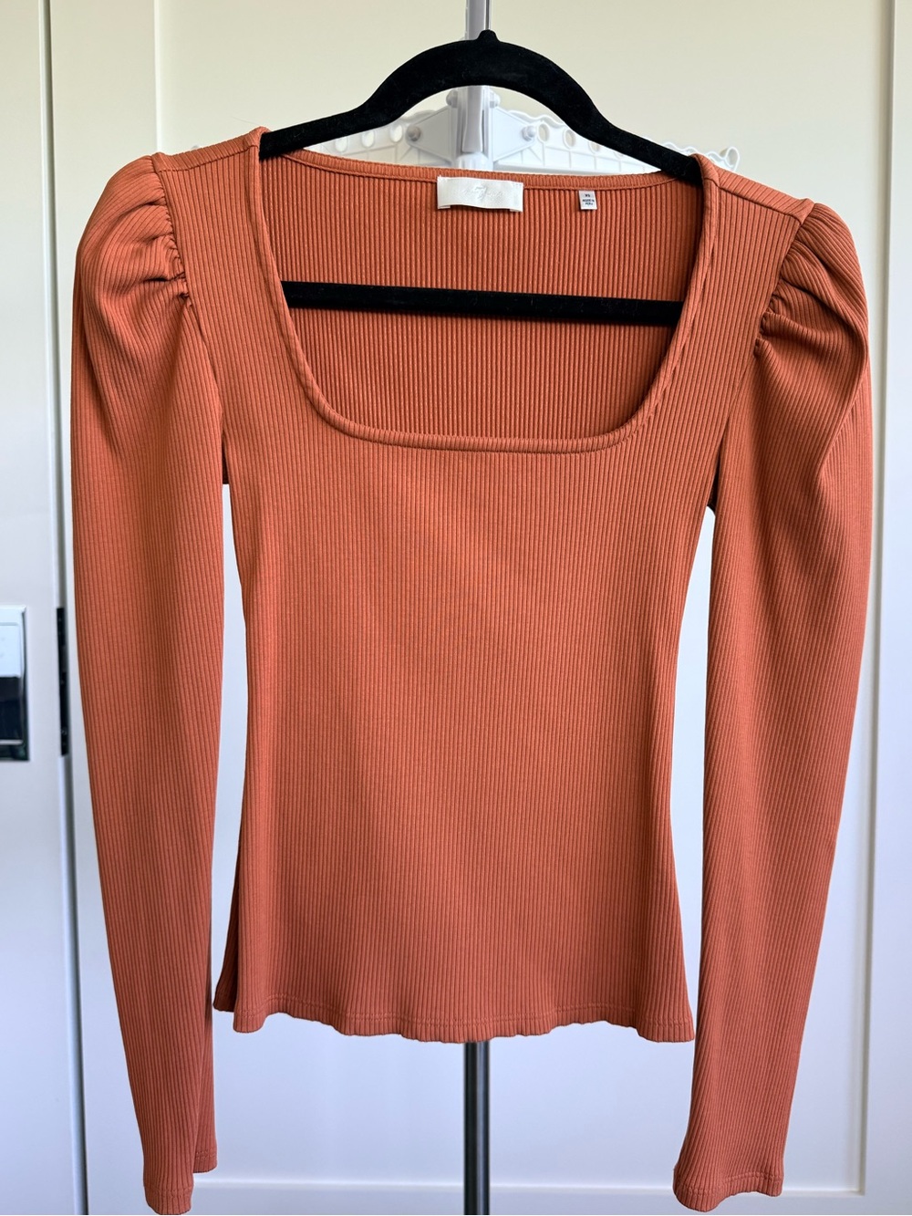 7 For All Mankind Ribbed Square-Neck Long Sleeve Top in Rust